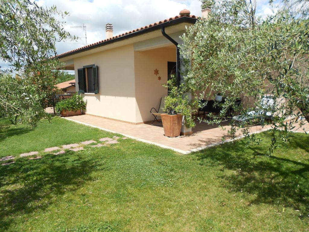 Poggio Degli Olivi Guest House Сатурния Екстериор снимка