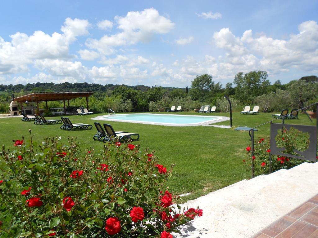 Poggio Degli Olivi Guest House Сатурния Екстериор снимка
